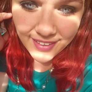 Meet your Posher, Cheyanne